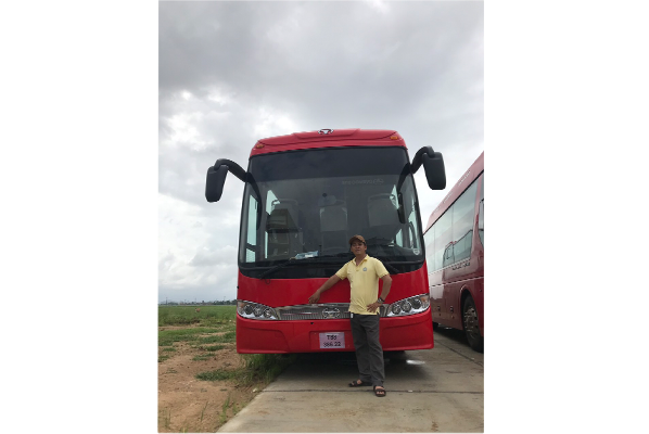 Công ty TNHH xe Buýt Daewoo Bus Việt Nam  bàn giao xe giường nằm BX212  cho nhà xe Hiếu Vinh Phú Yên.
