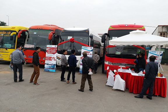 Trưng bày và giới thiệu Daewoo Bus FX120 và BX212